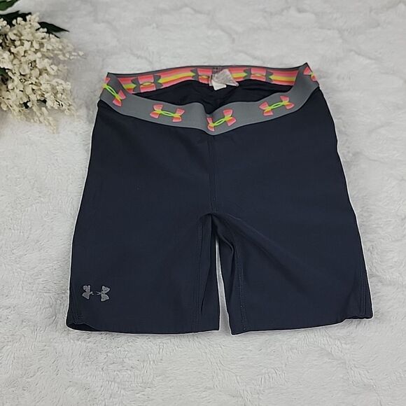 ‎UNDER ARMOUR Lightly Padded Compression Shorts [SIZE SMALL] - Picture 1 of 6
